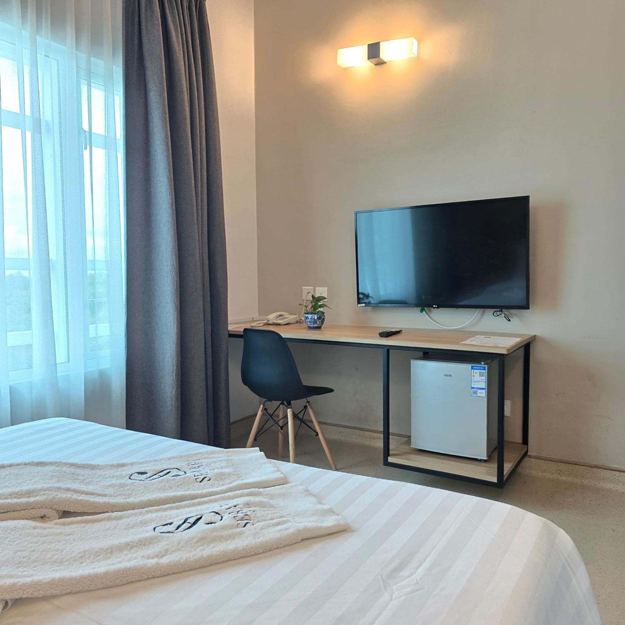 Serapi Verdure Hotel Кучинг Экстерьер фото